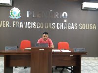 Requerimento do ver. Jailson solicita ao Executivo reforço de sinalização de trânsito na avenida Felinto Portela em frente à Escola Municipal Adrião Portela e em frente à Escola Vovó Emília